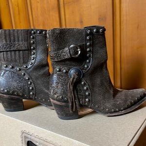 Double D Ranchwear Boots by Lane, Sz 9